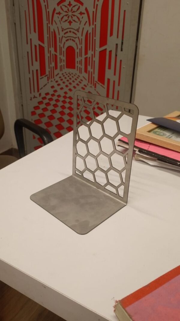 Honeycomb book stand - Image 3